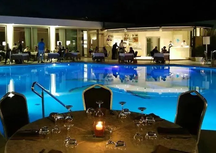 4 Spa Resort Hotel