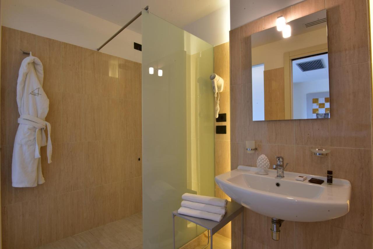 Hotel 4 Cannizzaro